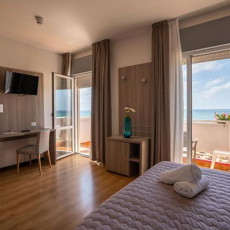 Hotel Loreley Lido di Jesolo Buitenkant foto