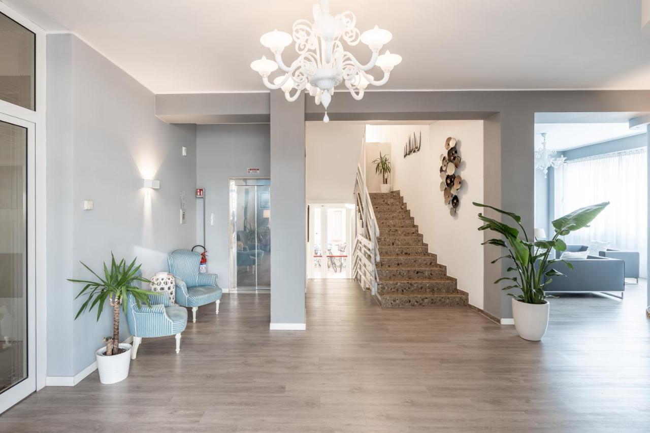Hotel Loreley Lido di Jesolo Buitenkant foto