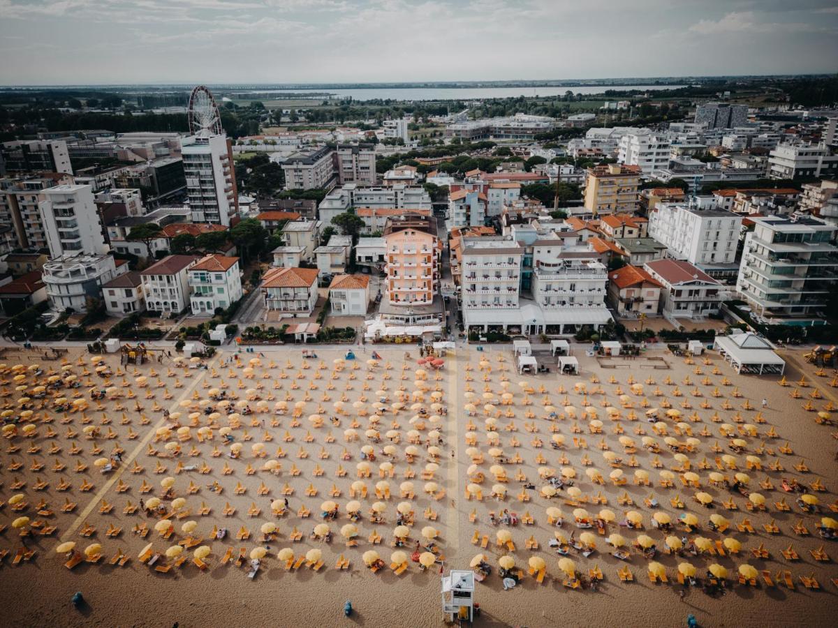 Hotel Loreley Lido di Jesolo Buitenkant foto