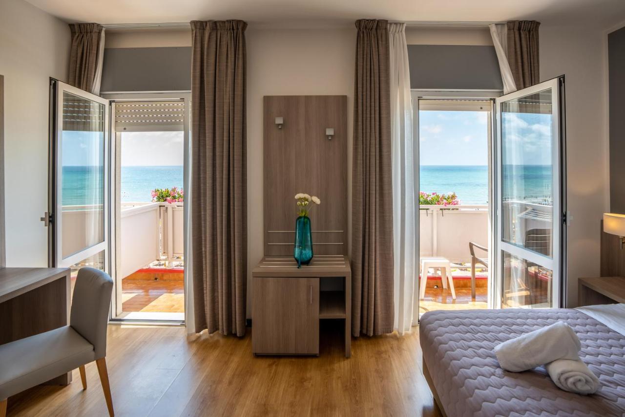 Hotel Loreley Lido di Jesolo Buitenkant foto