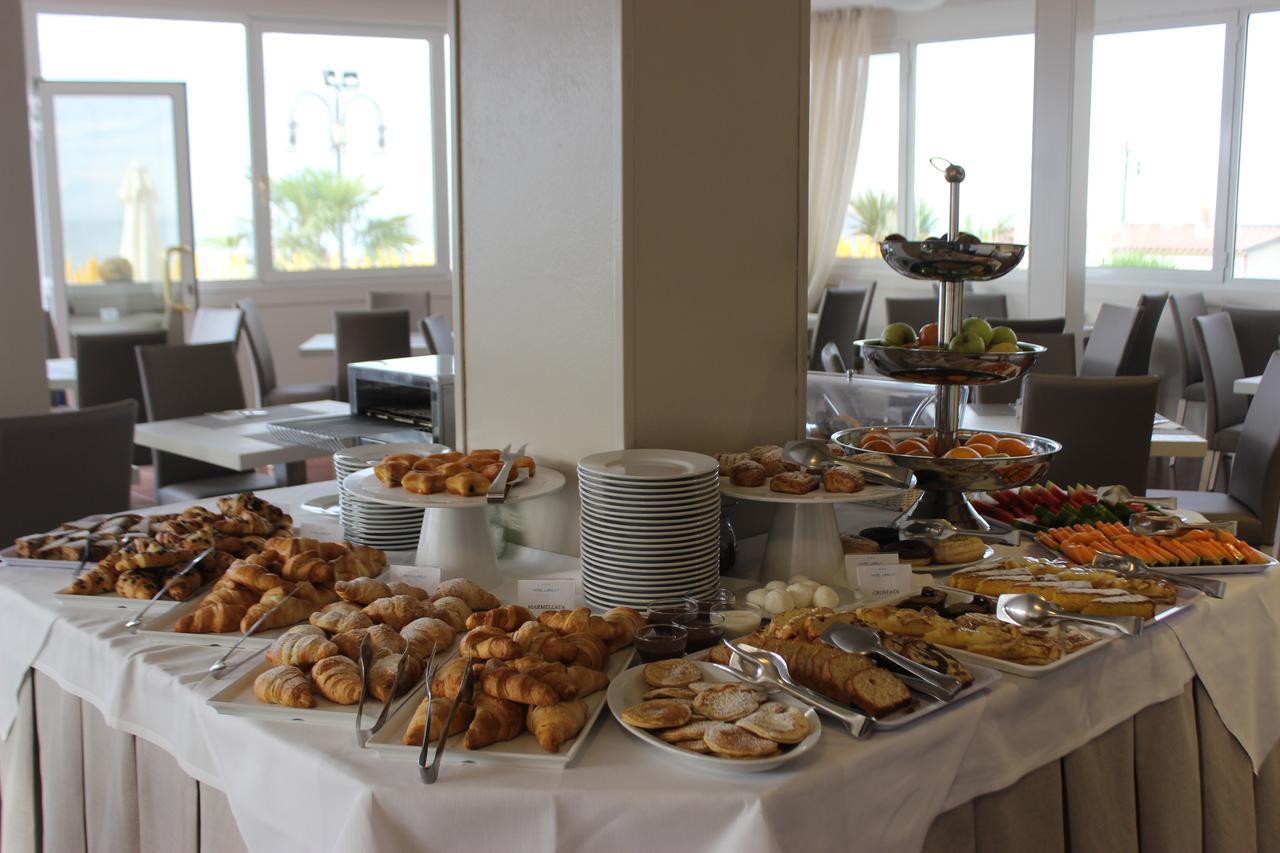 Hotel Loreley Lido di Jesolo Buitenkant foto
