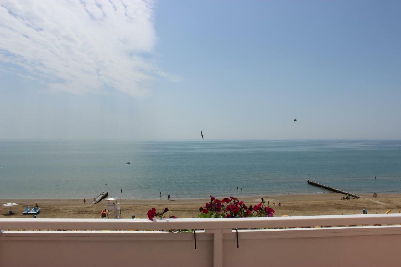 Hotel Loreley Lido di Jesolo Buitenkant foto