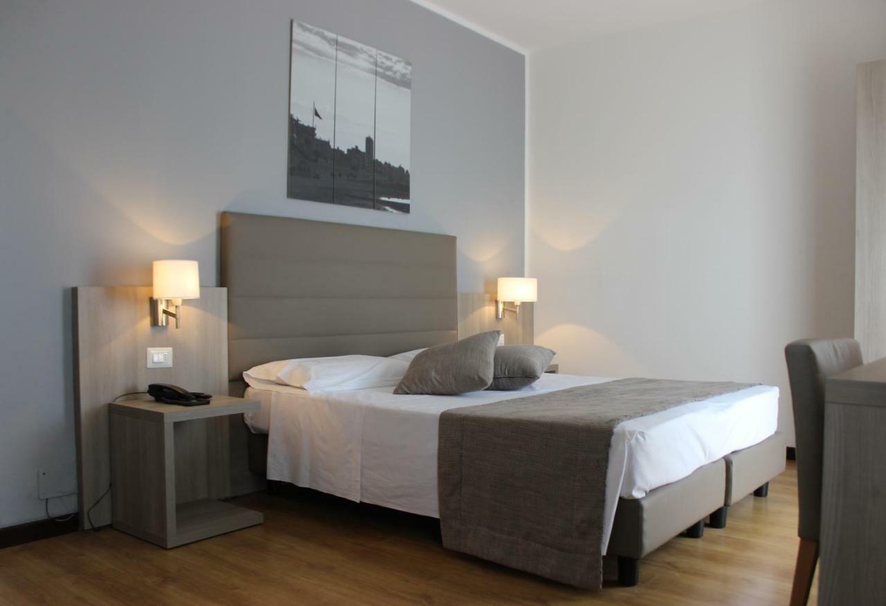 Hotel Loreley Lido di Jesolo Buitenkant foto