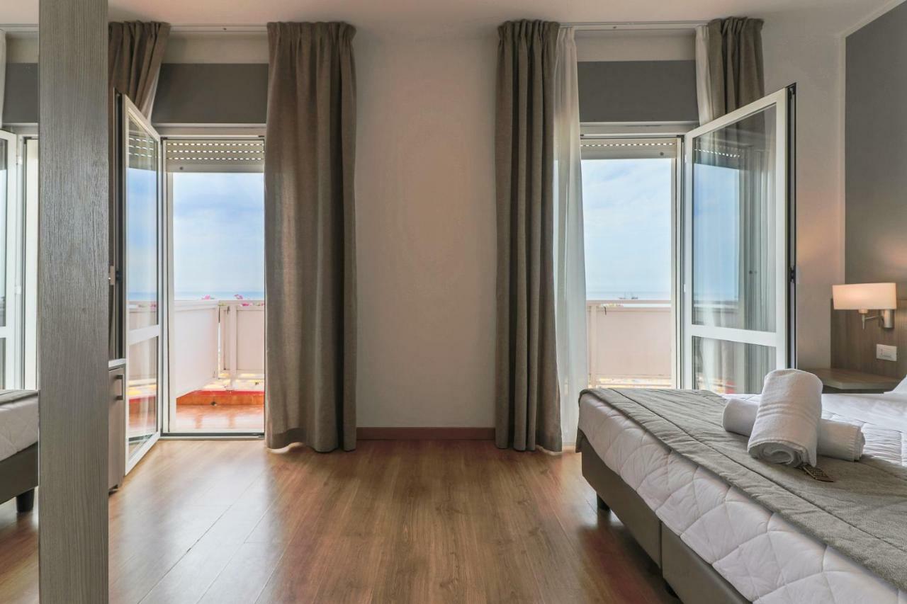 Hotel Loreley Lido di Jesolo Buitenkant foto